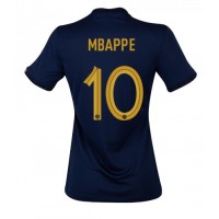 Camisa de time de futebol França Kylian Mbappe #10 Replicas 1º Equipamento Feminina Mundo 2022 Manga Curta